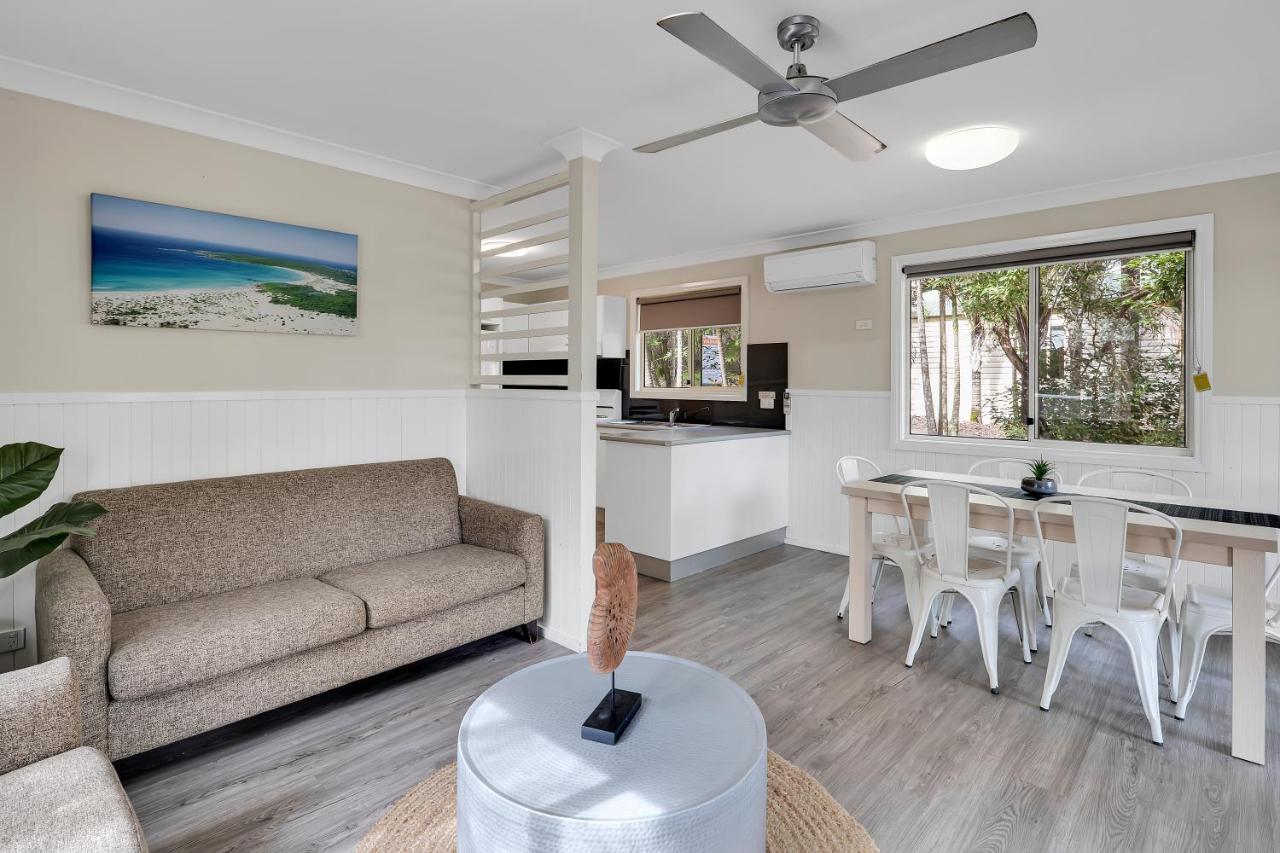 Ingenia Holidays One Mile Beach Exteriör bild