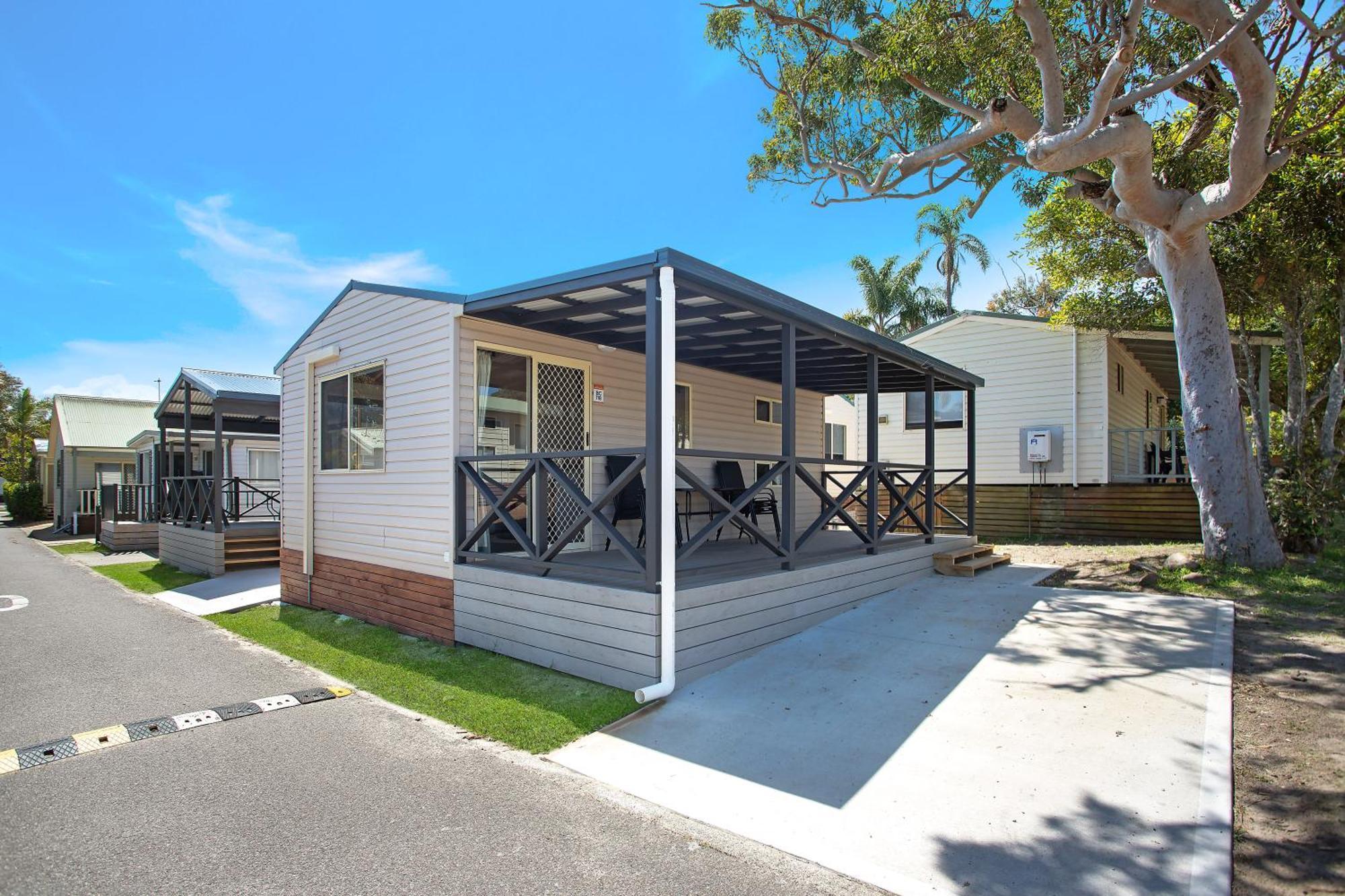 Ingenia Holidays One Mile Beach Exteriör bild